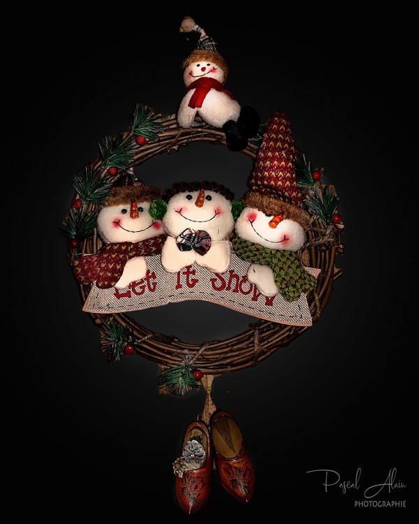 Crèche et couronne de Noël de mon ami Pascal..  