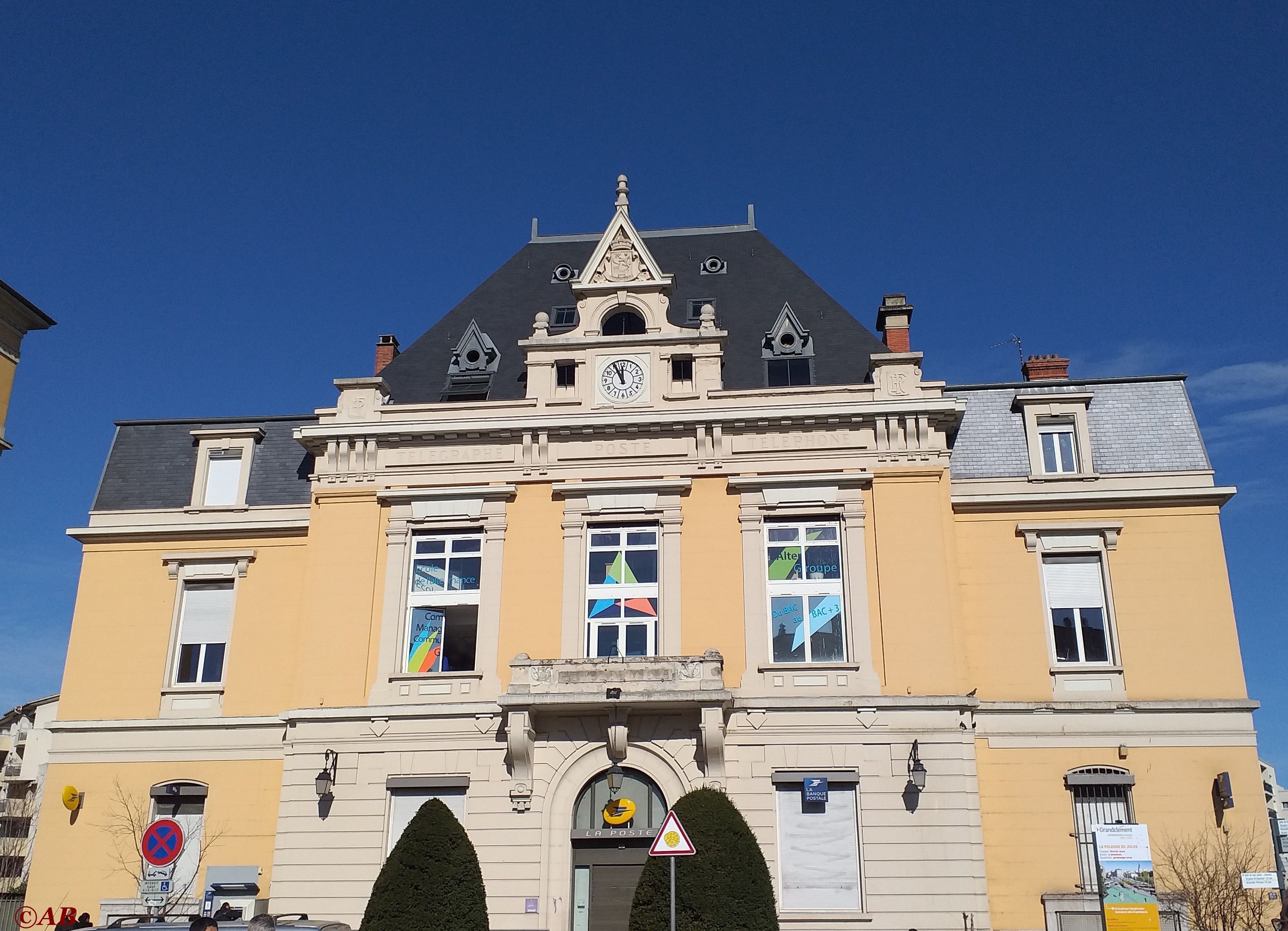 L'ancienne mairie de Villeurbanne (Rhône) L'ancienne mairie de Villeurbanne (Rhône)